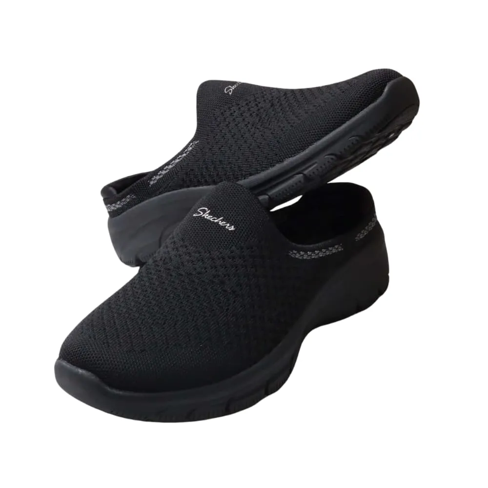 Skechers Women's EASY GOING Mesh Clogs