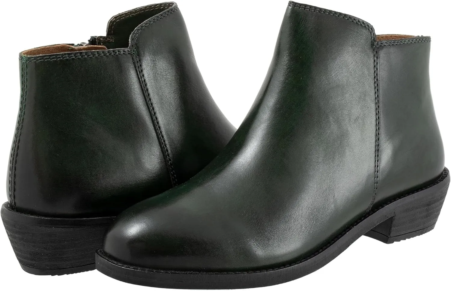 SoftWalk Women's Rocklin 2.0 Ankle Boot