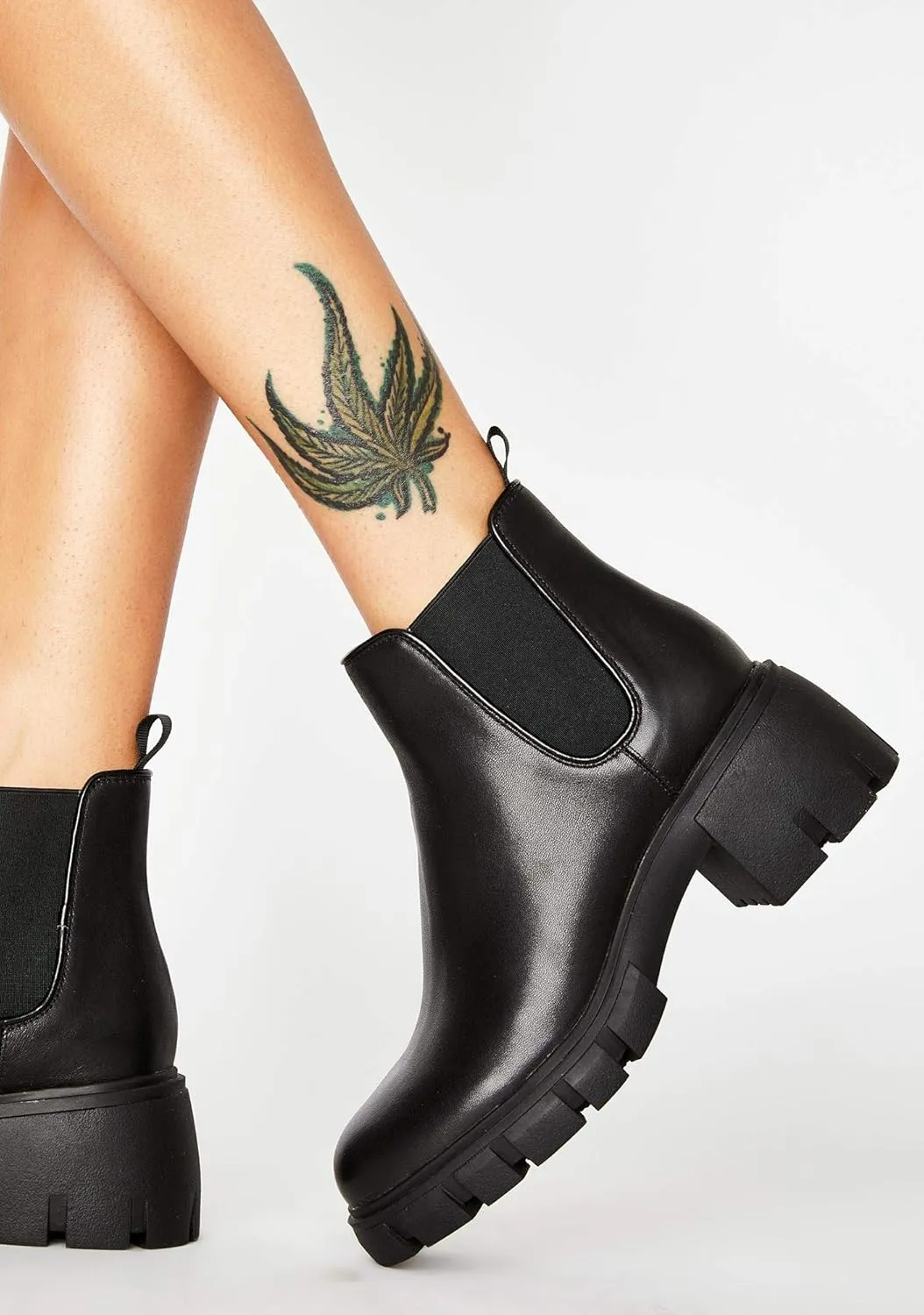 Steve Madden Women's Howler Chelsea Boot