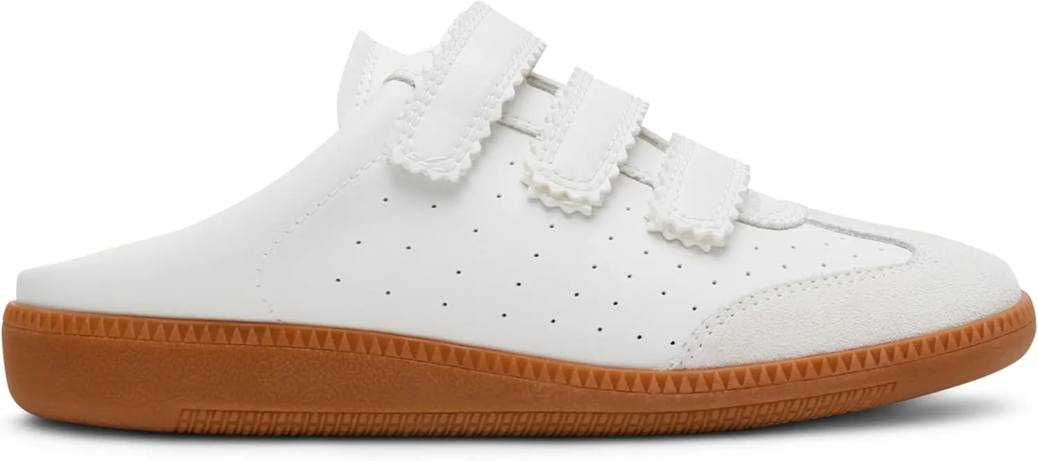 Steve Madden Women's Memento Sneaker
