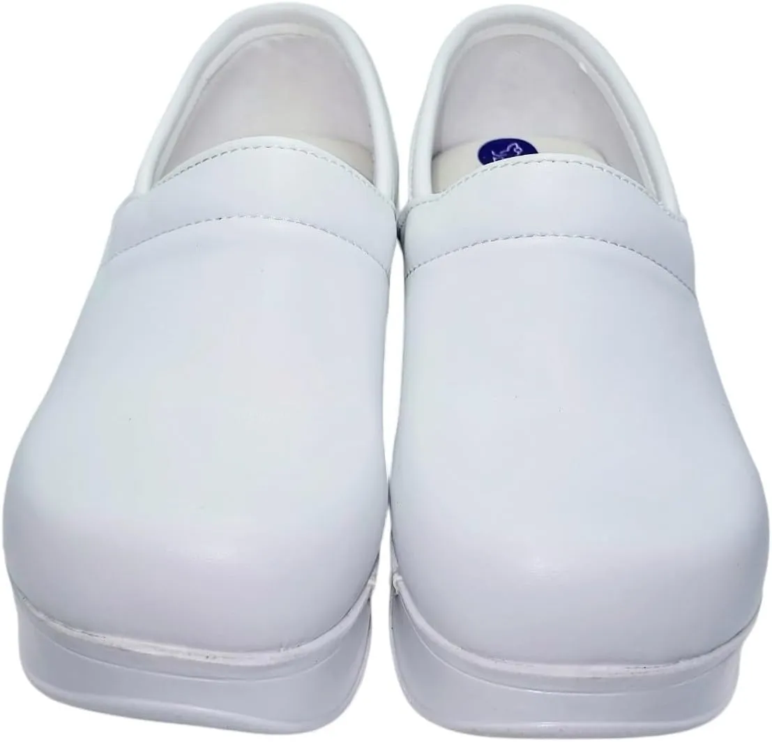 Womens Clogs with Arch Support, Pure Leather, Slip-On Clogs for Women, Perfect for Daily Indoor and Outdoor Usage, Shock Absorption, Breathable Materials