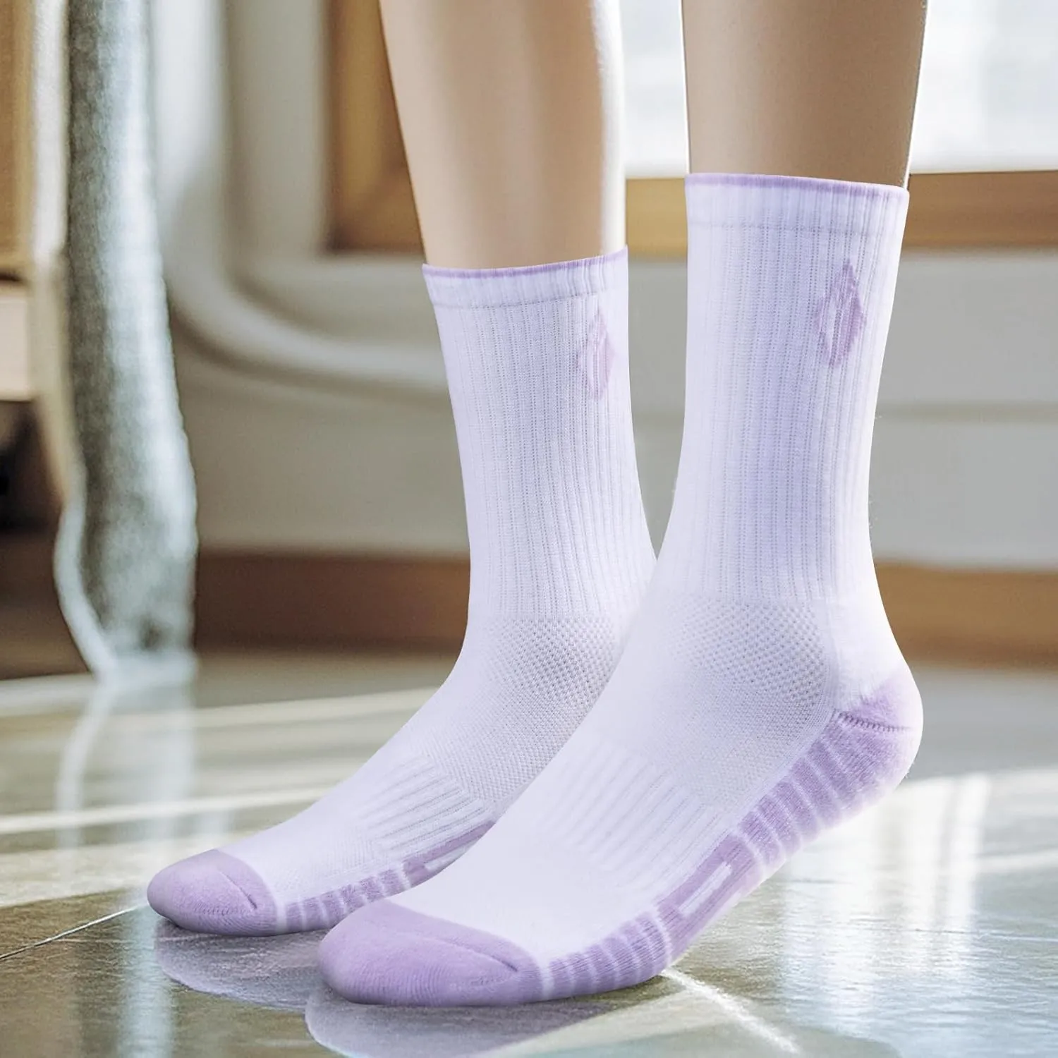 Womens Cushioned Crew Socks For Women, Sweat Wicking Breathable Cotton Casual Everyday Athletic Socks, 5 Pairs