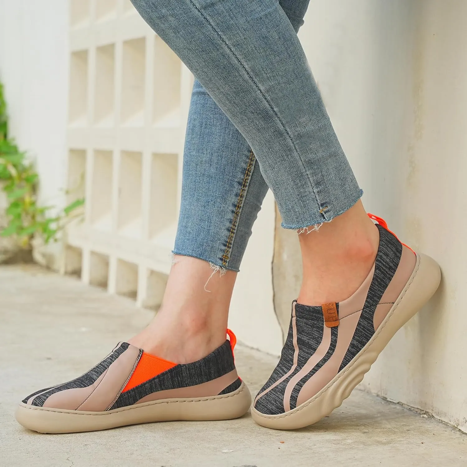 Women's Slip On Sneakers Casual Loafers Dress Travel Flats