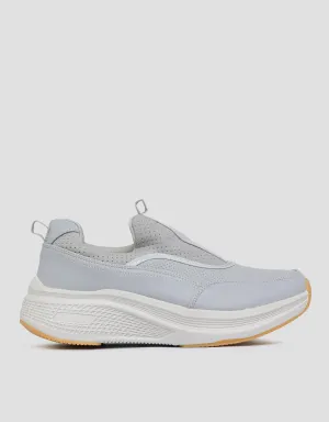 Yongki Komaladi Casual Sneakers Slip On Pria
